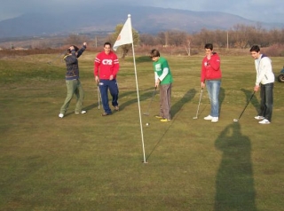  Learn golf! 
